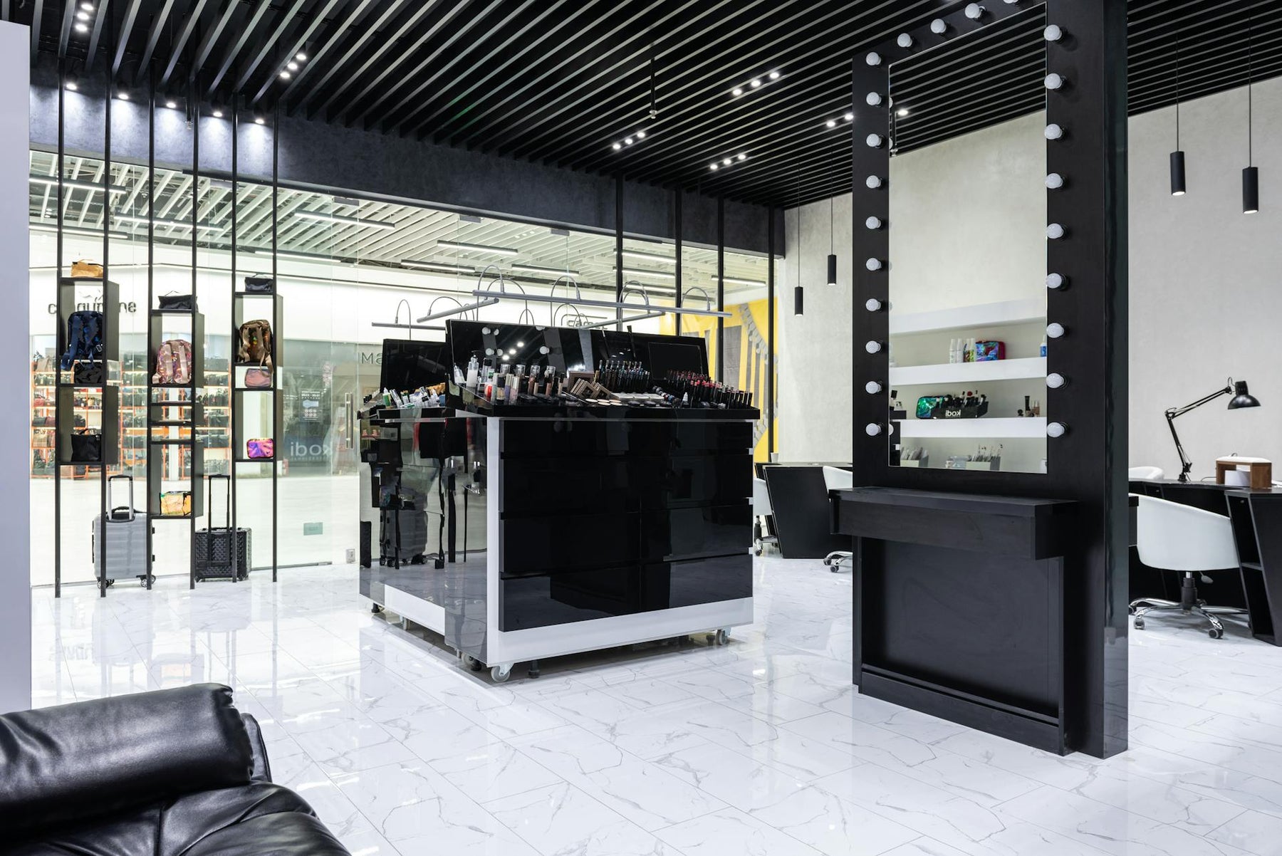 Floor Heating Systems in Retail Spaces: What to Consider