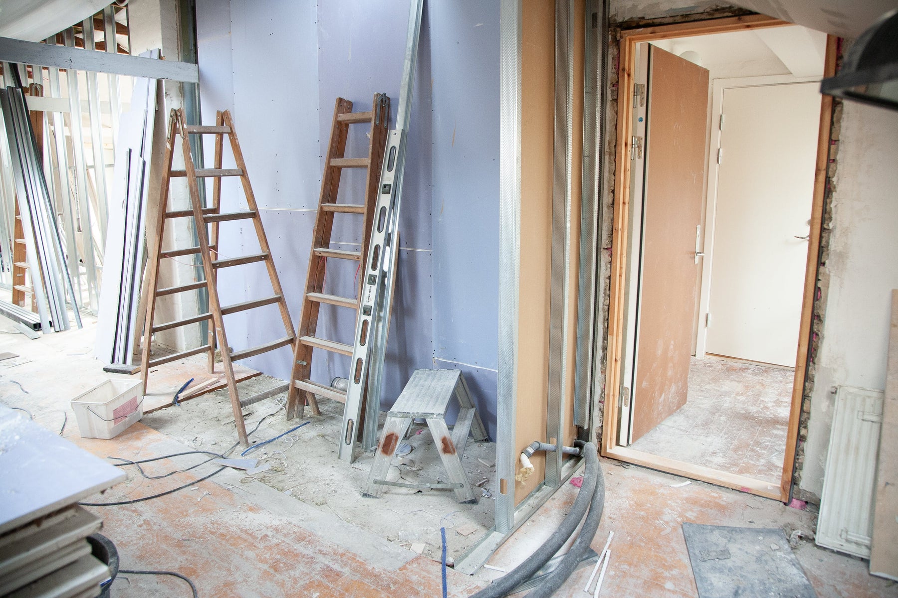 What to Know about Radiant Floor Heating Before Remodeling