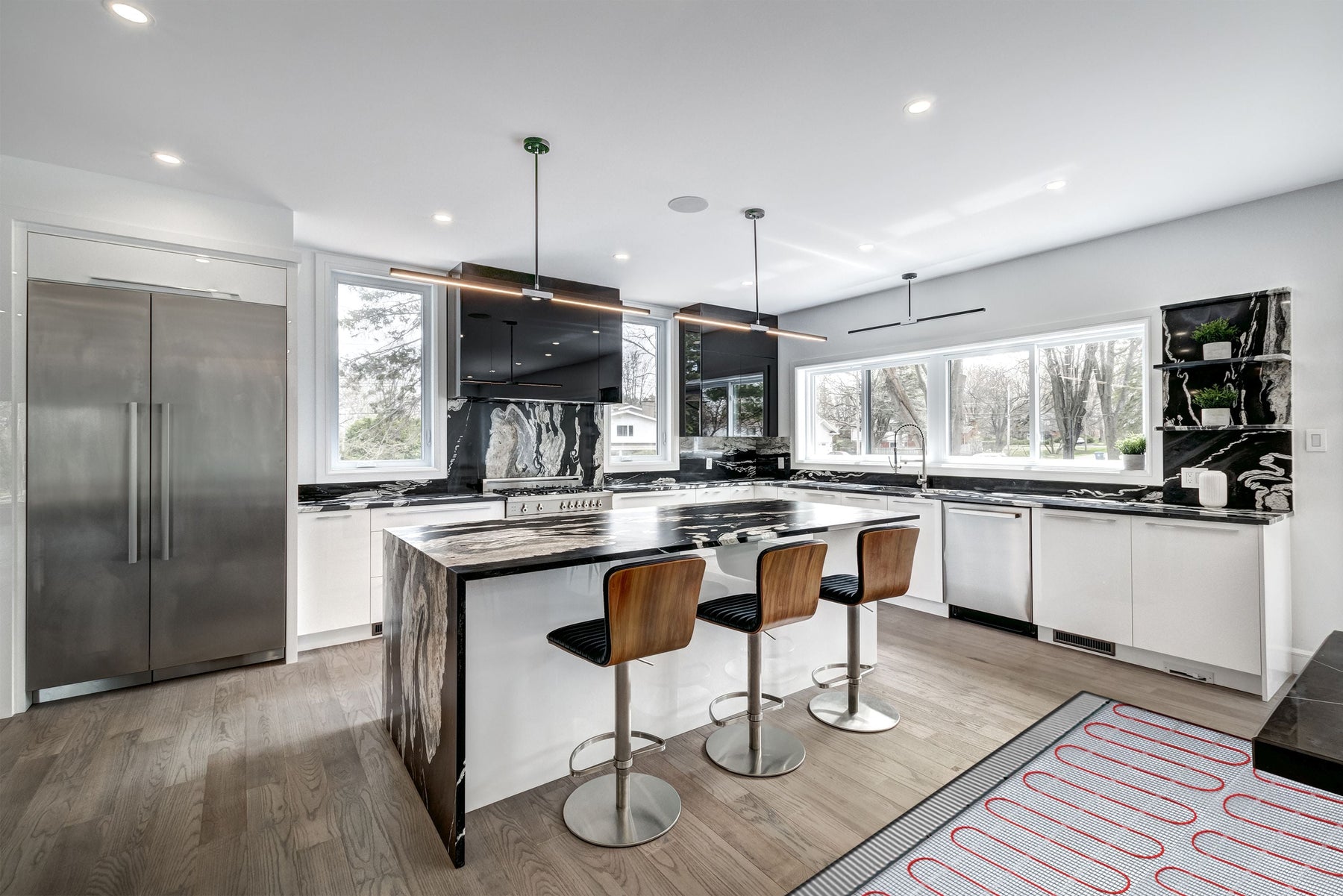 What Is the Cost per Square Foot for Heated Floors?