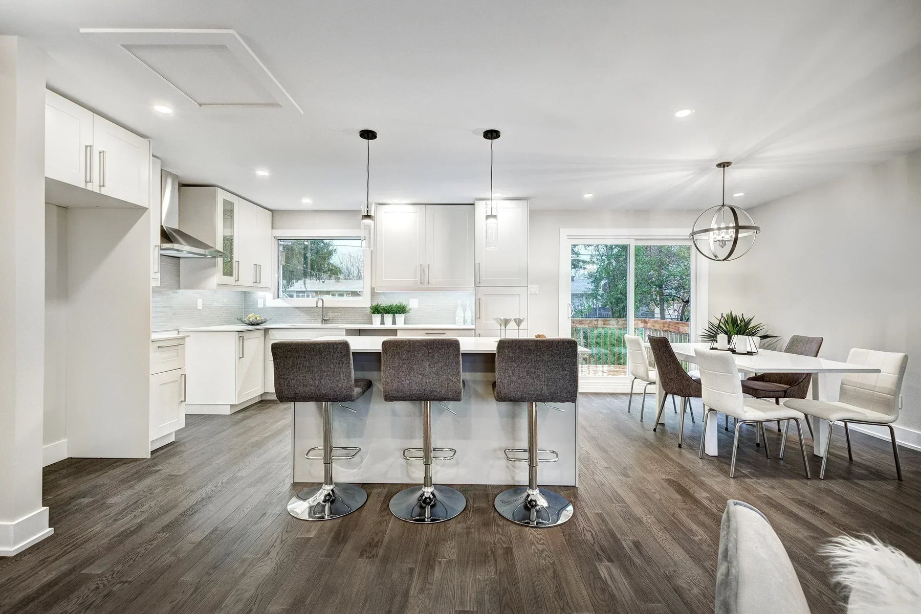 How Much Does Heated Laminate Flooring Cost in 2026?