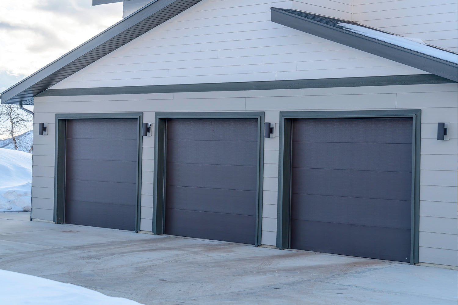 Why Heated Concrete Systems Are Ideal for Outdoor Surfaces
