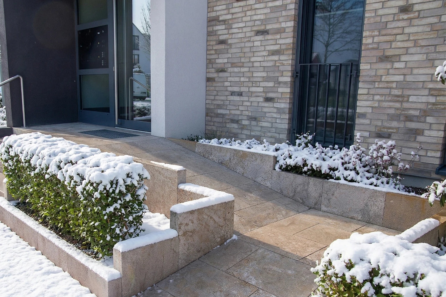 Safe and Accessible Access with Heated Ramp Systems